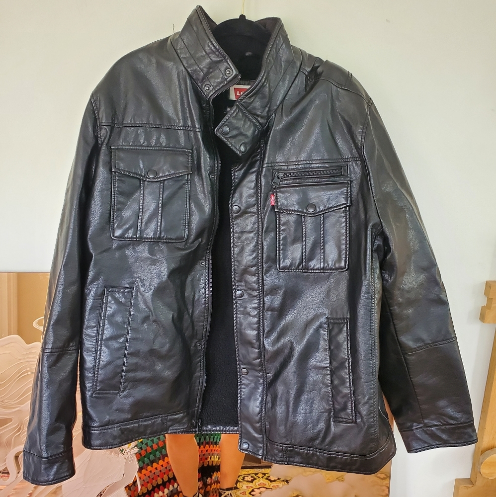 Mens XXL levis faux leather jacket sherpa lined